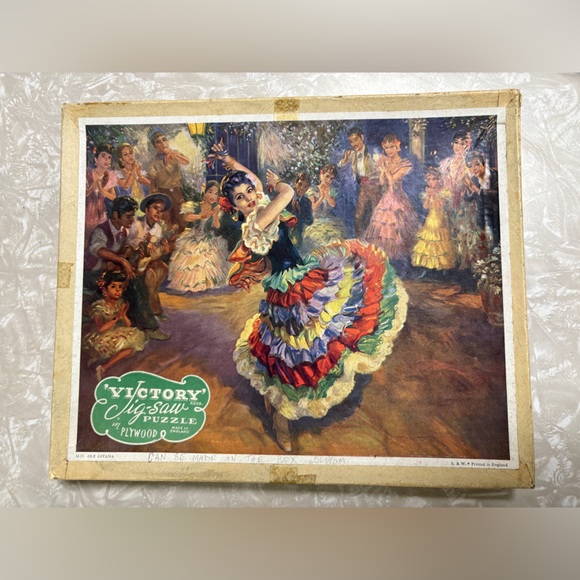 Colorful Flamenco Dancer Jigsaw Puzzle vintage wooden victory puzzle England - Picture 2 of 9